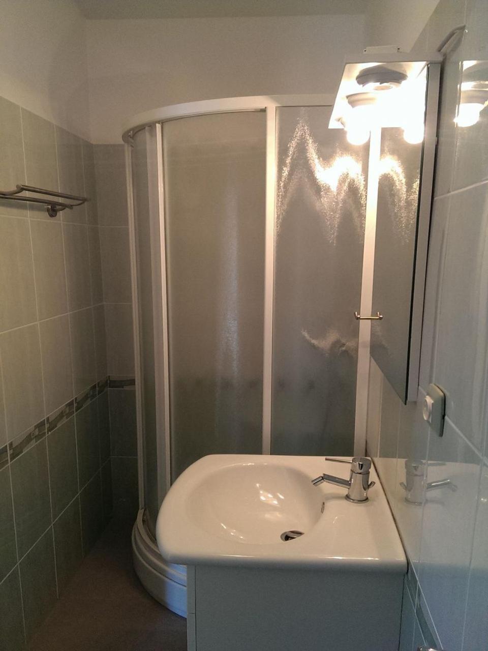 Apartments Marietta - Sea View รทินา ภายนอก รูปภาพ